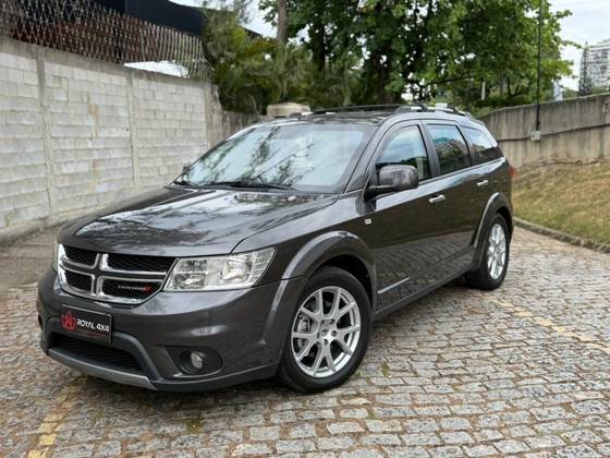 DODGE JOURNEY 3.6 RT V6 GASOLINA 4P AUTOMÁTICO DODGE JOURNEY 3.6 RT V6 GASOLINA 4P AUTOMÁTICO
